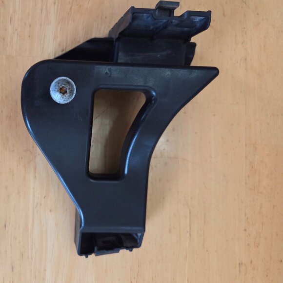 Smart Car Part A4516430220 L Holder Rear Apron (282) - Picture 1 of 2